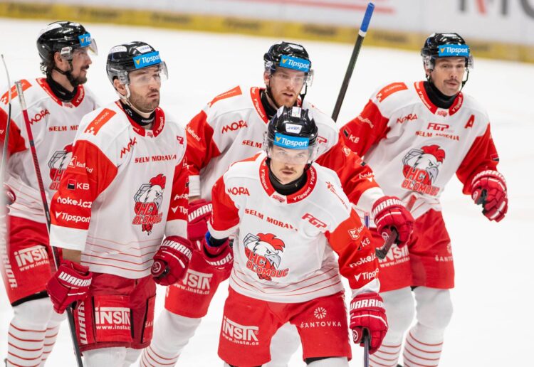 Renārs Krastenbergs, Hokejazinas.com