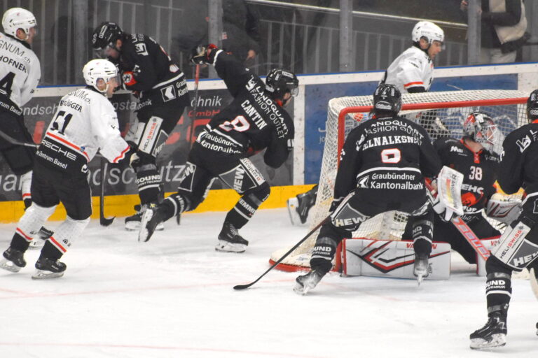 Rihards Melnalksnis, Hokejazinas.com