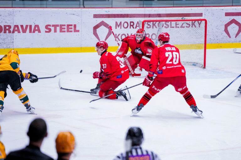 Roberts Kaļķis, hokejazinas.com