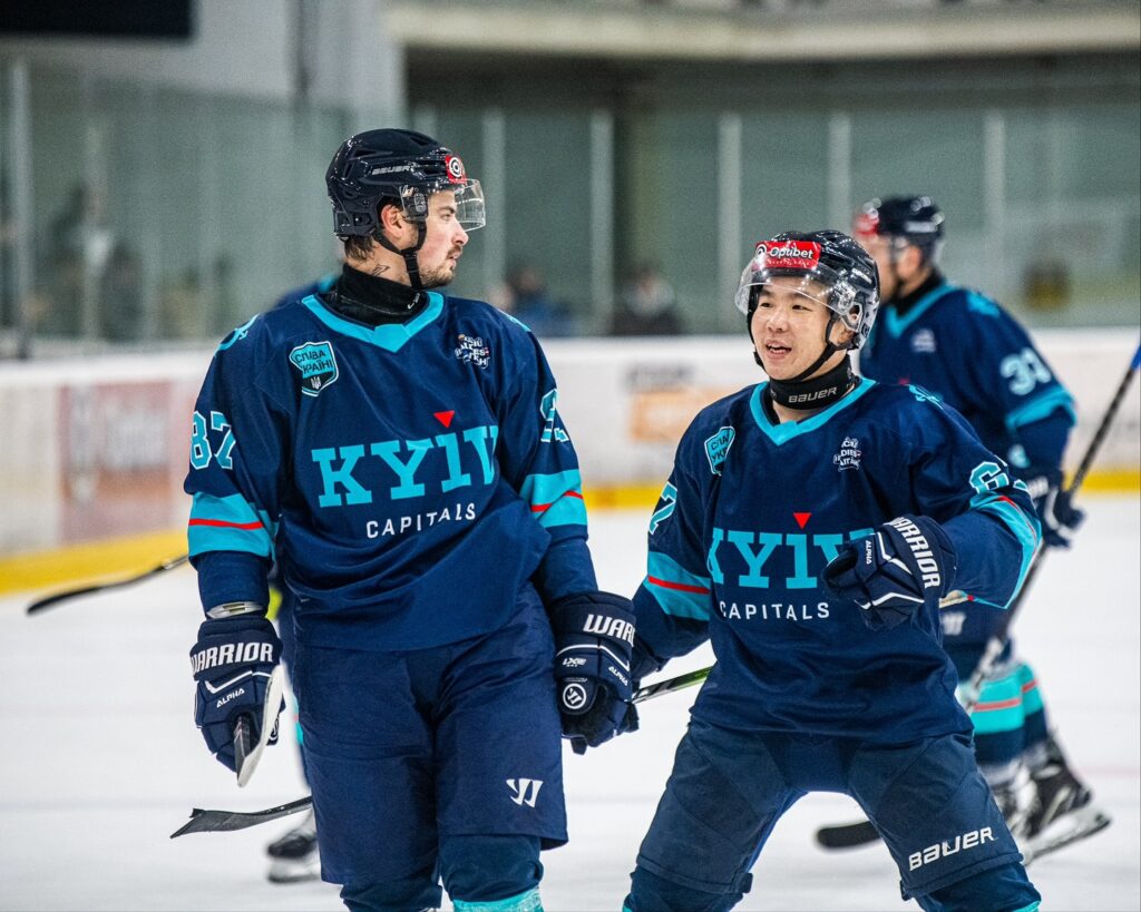 Daniils Fursa un Sems Hu, hokejazinas.com