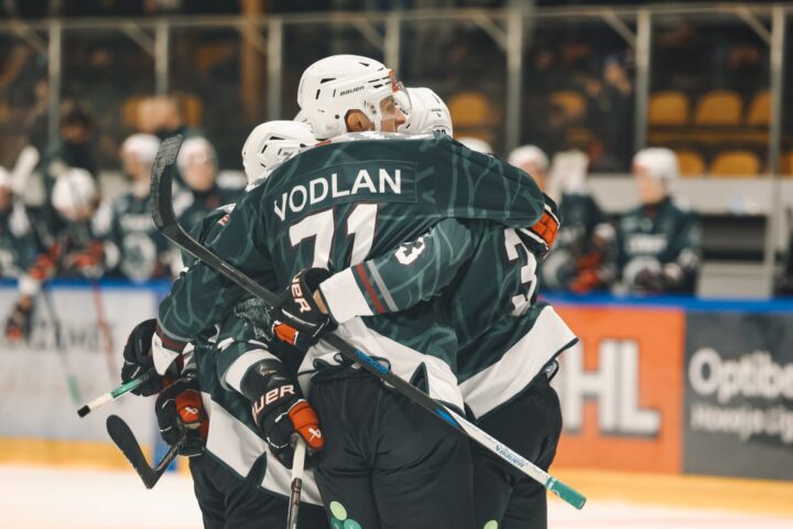 Luka Vodlans, Hokejazinas.com