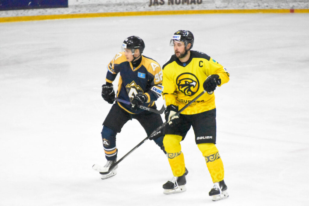 Edgars Siksna, hokejazinas.com