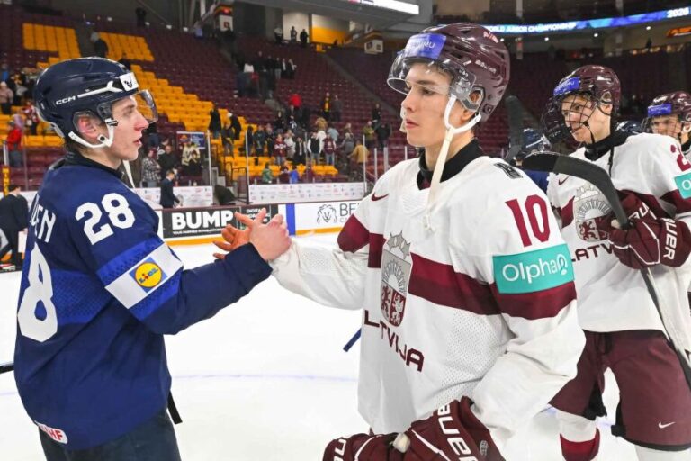 Harijs Cjunskis, hokejazinas.com