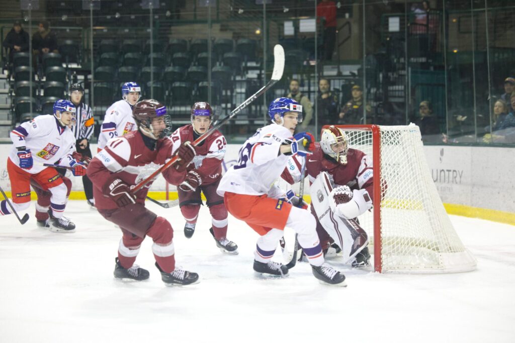 Latvijas U-20 - Čehijas U-20, hokejazinas.com