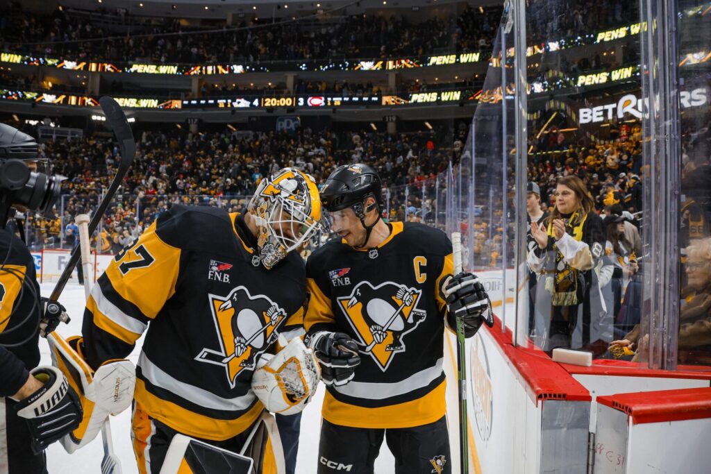 Artūrs Šilovs un Sidnijs Krosbijs, hokejazinas.com