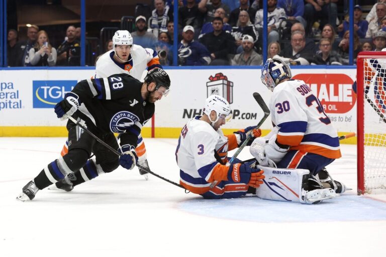 Zemgus Girgensons, hokejazinas.com