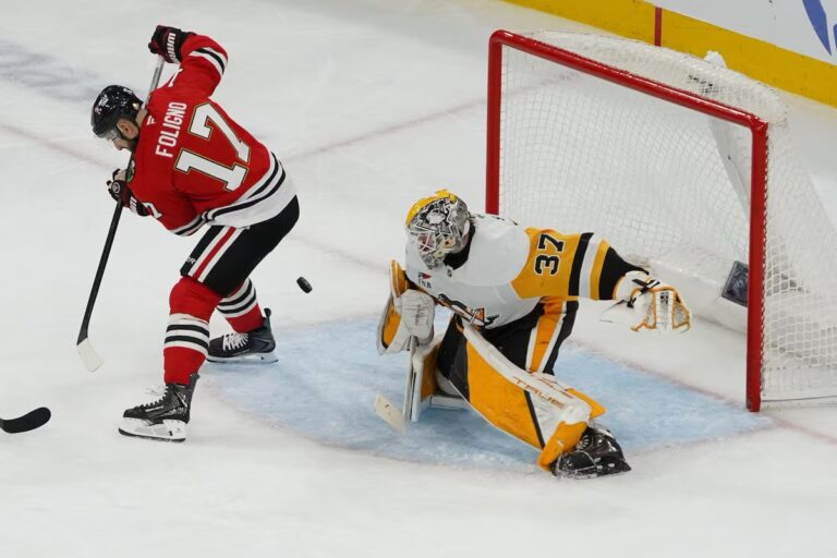 Artūrs Šilovs, hokejazinas.com