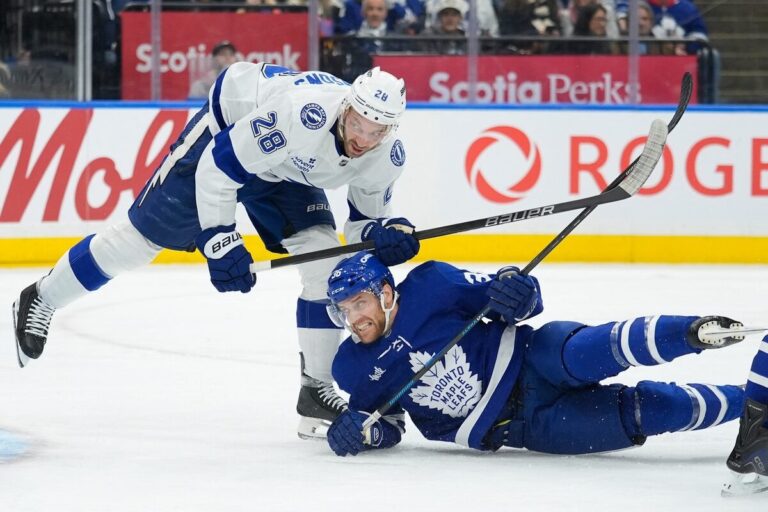 Zemgus Girgensons, hokejazinas.com