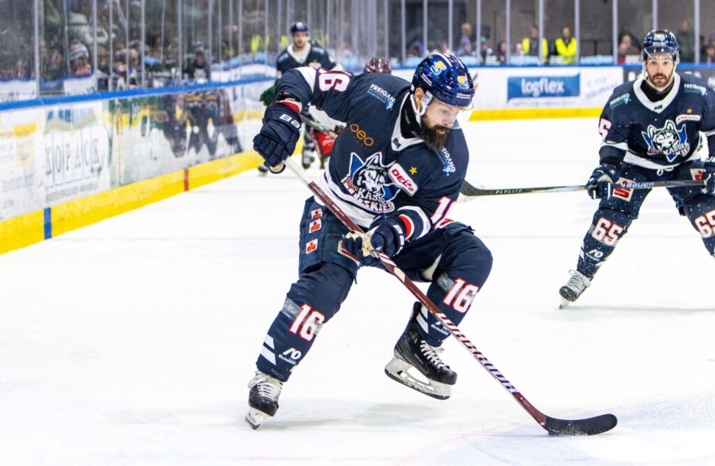 Kaspars Daugaviņš, Hokejazinas.com