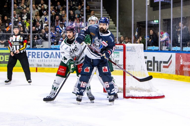 Kaspars Daugaviņš, Hokejazinas.com