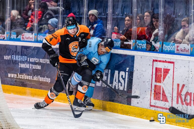 Kristofers Bindulis, hokejazinas.com