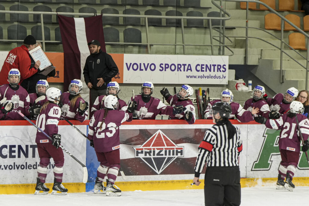 Latvijas sieviešu izlase, Hokejazinas.com