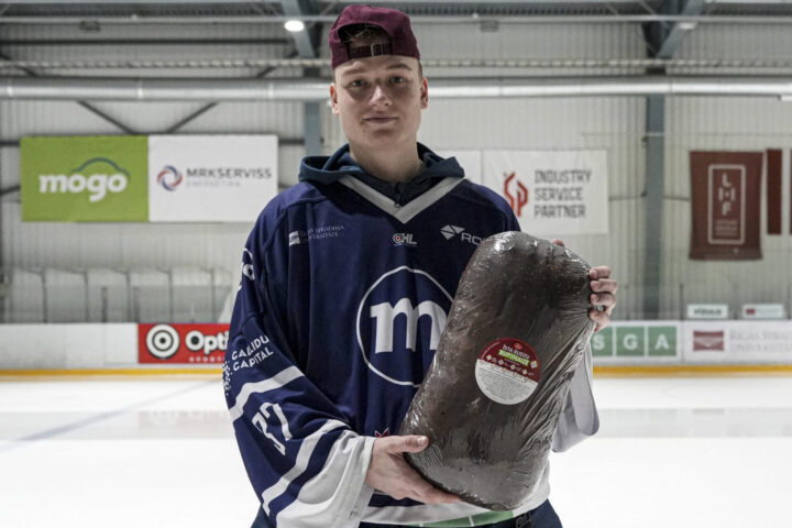 Kārlis Mežsargs, Hokejazinas.com