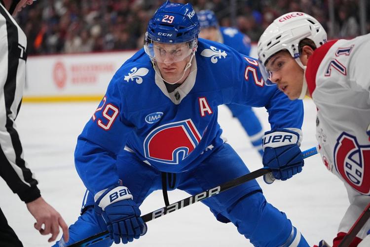 Neitans Makinons, hokejazinas.com