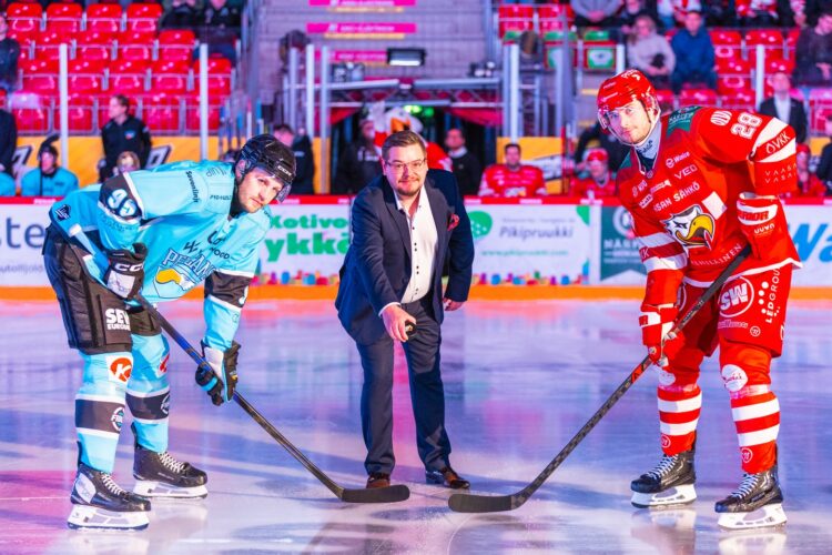 Oskars Batņa, Hokejazinas.com