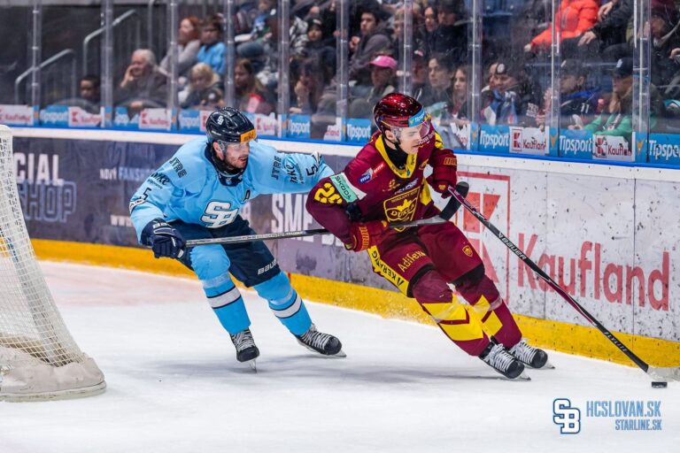 Raimonds Vītoliņš, hokejazinas.com