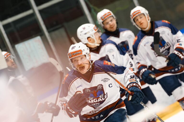 Rihards Marenis, Hokejazinas.com