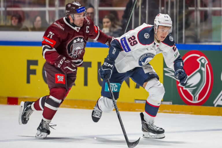 Roberts Bukarts, Latvija - Norvēģija, Hokejazinas.com