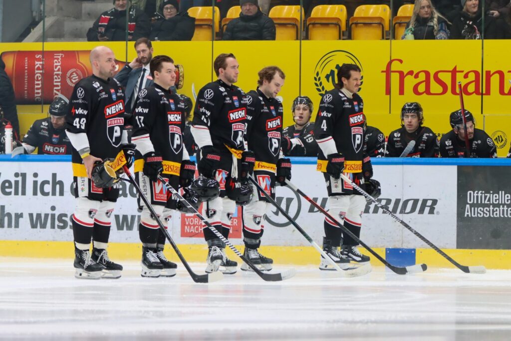 Roberts Bukarts, hokejazinas.com