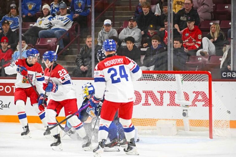 Čehijas U-20 - Somijas U-20, hokejazinas.com
