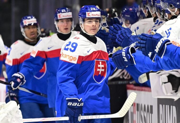 Tomašs Hrenko, hokejazinas.com