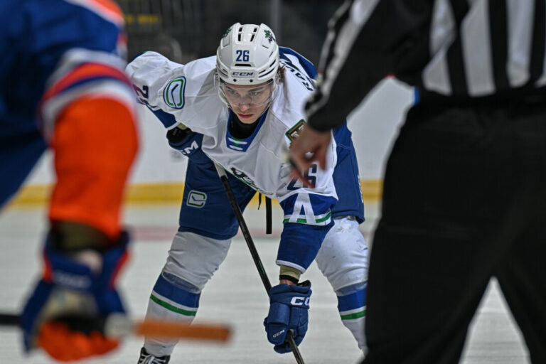 Anrī Ravinskis, hokejazinas.com