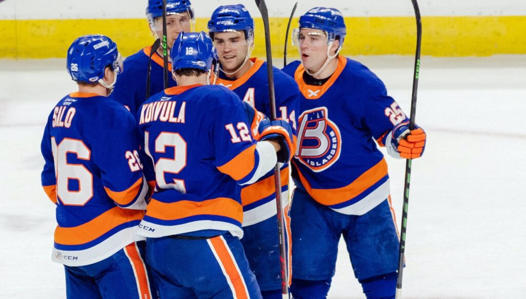 Bridžportas Islanders, hokejazinas.com