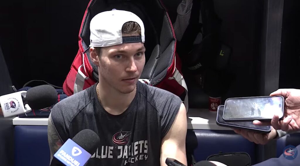 Elvis Merzļikins, hokejazinas.com