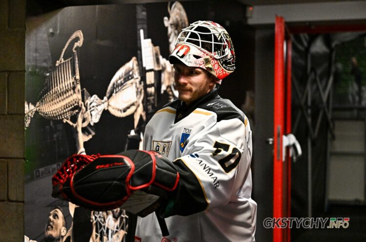 Ēriks Vītols, hokejazinas.com