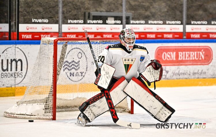 Ēriks Vītols, hokejazinas.com