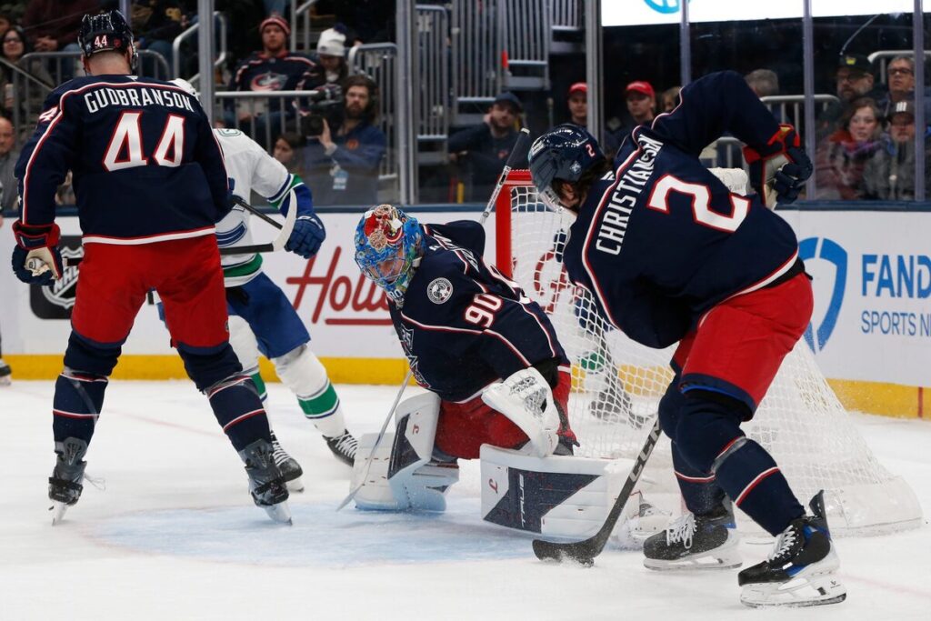 Elvis Merzļikins, hokejazinas.com