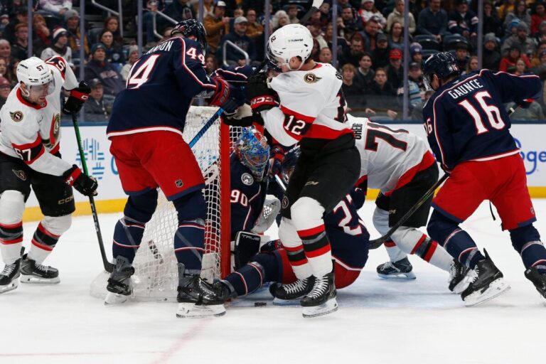 Elvis Merzļikins, hokejazinas.com