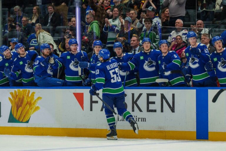 Teodors Bļugers, hokejazinas.com