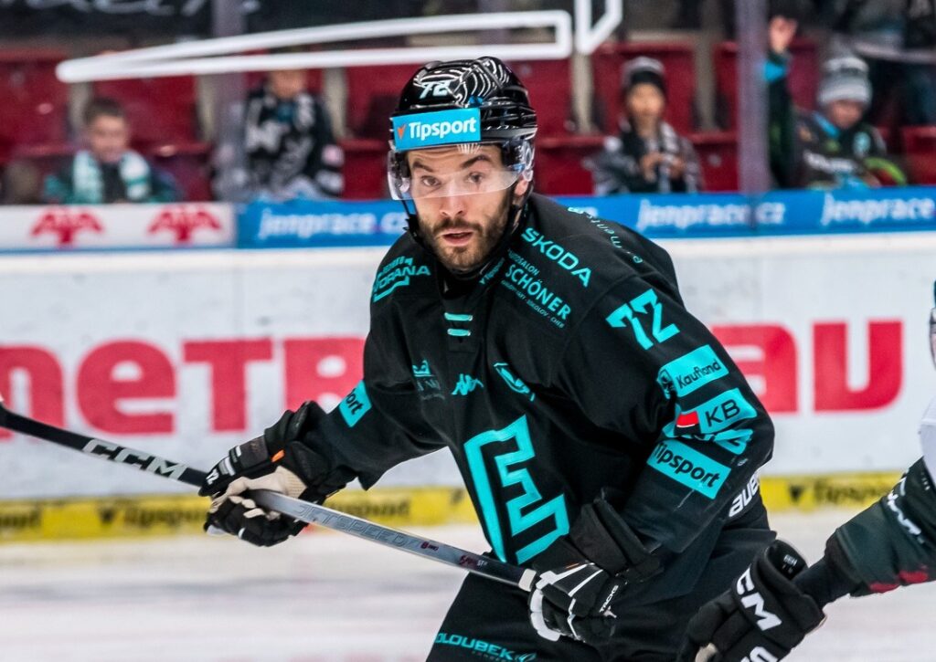 Jānis Jaks, hokejazinas.com