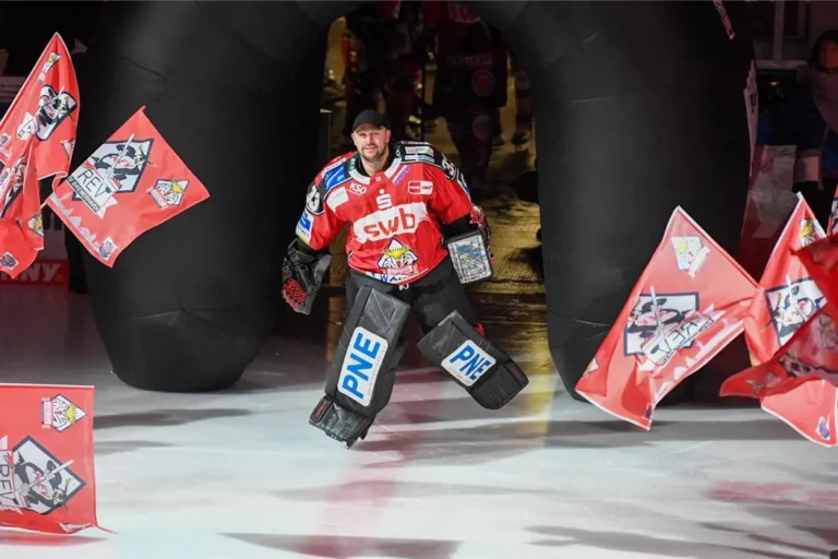 Jūliuss Hudačeks, hokejazinas.com