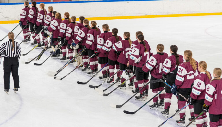 Latvijas U-18 sieviešu izlase, Hokejazinas.com