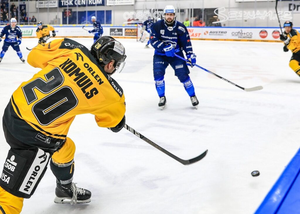 Markuss Komuls, hokejazinas.com