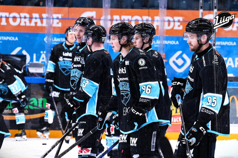 Oskars Batņa, Hokejazinas.com