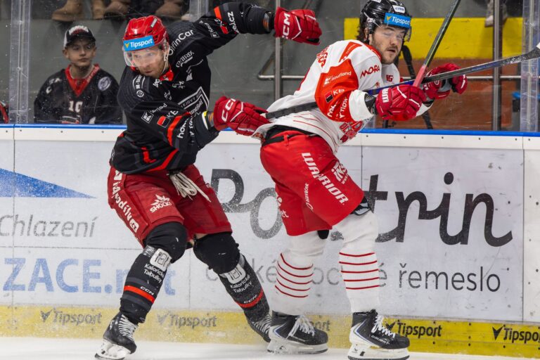 Renārs Krastenbergs , hokejazinas.com