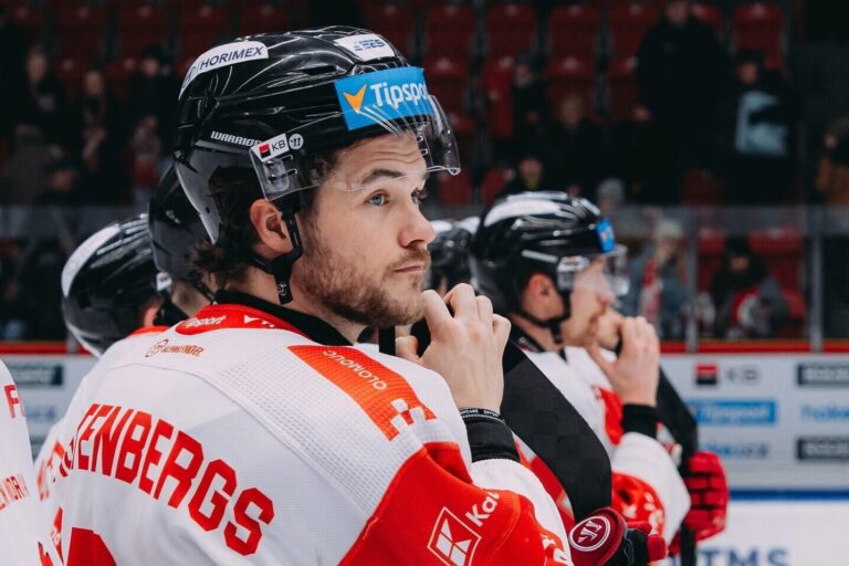 Renārs Krastenbergs , hokejazinas.com