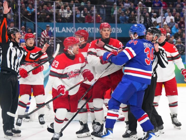 Ostons Metjūzs, hokejazinas.com