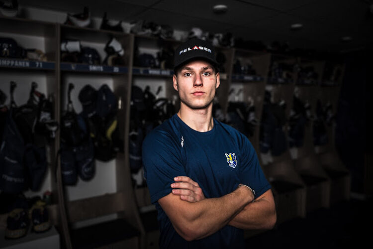 Bogdans Hodass, hokejazinas.com