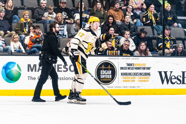 Bogdans Hodass, hokejazinas.com