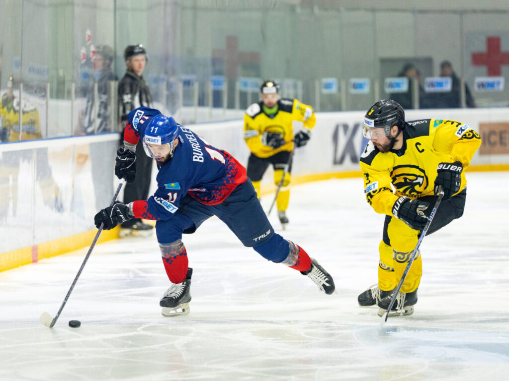 Edgars Siksna, hokejazinas.com