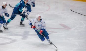 Niks Feņenko