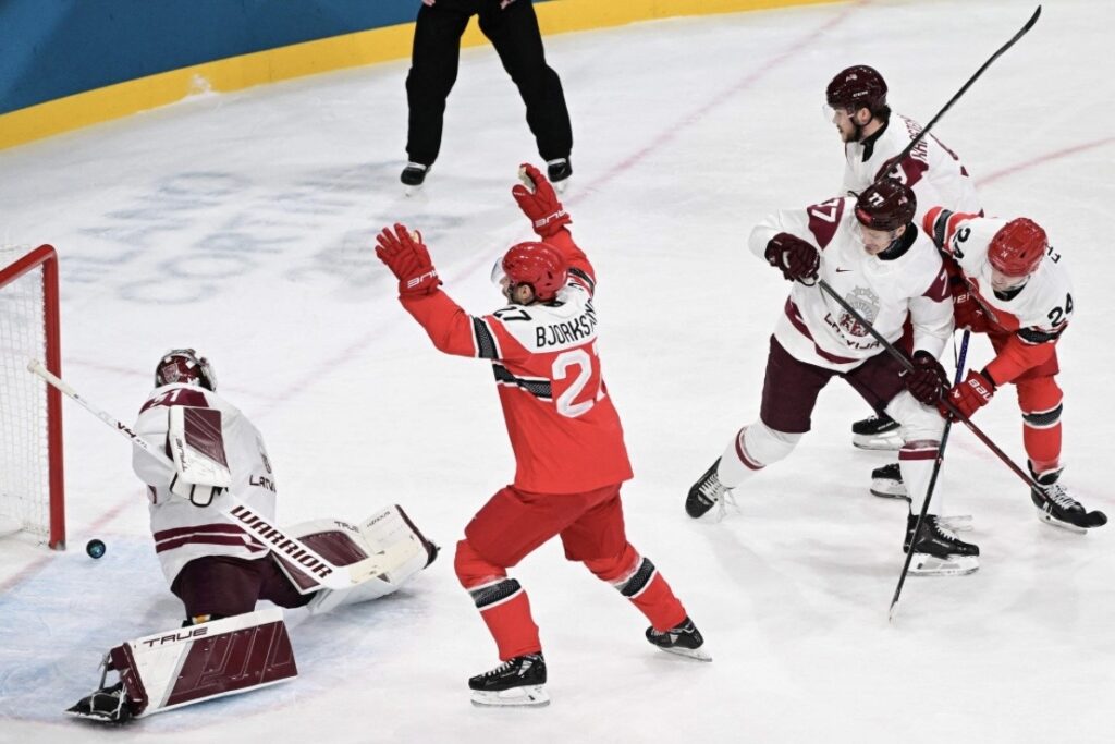 Latvijas hokeja izlase, hokejazinas.com