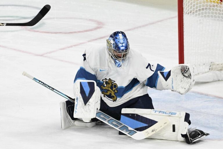 Jūse Saross, hokejazinas.com