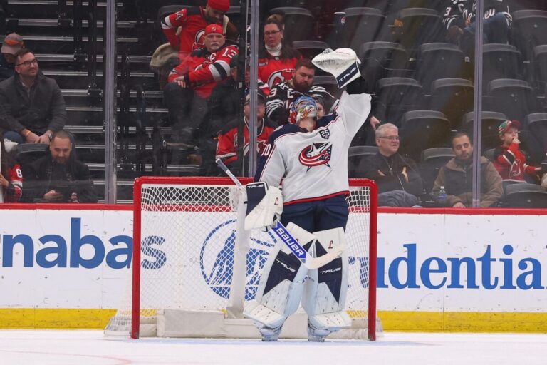 Elvis Merzļikins, hokejazinas.com