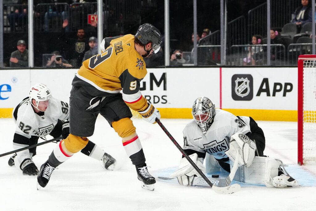 Džeks Aikels, hokejazinas.com