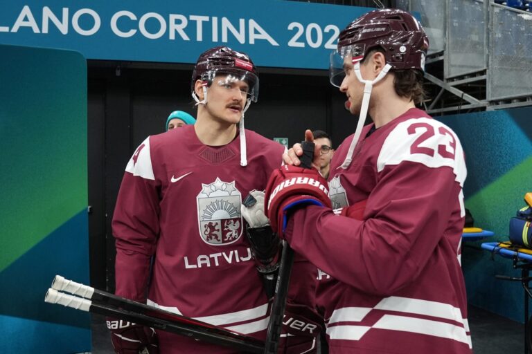 Eduards Tralmaks un Teodors Bļugers